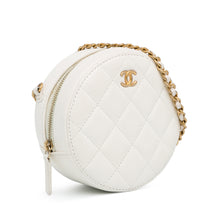 Chanel | Pre-Owned Quilted Lambskin Pearl Crush Round Clutch with Chain | White