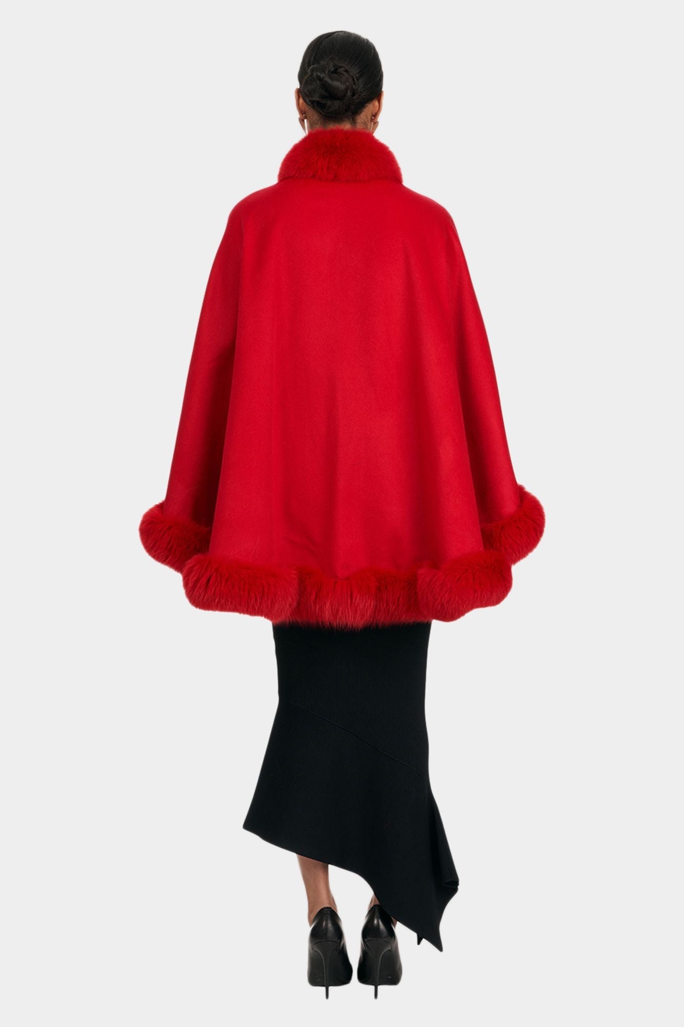 Cashmere Cape With Shadow Fox Trim | Women | Red