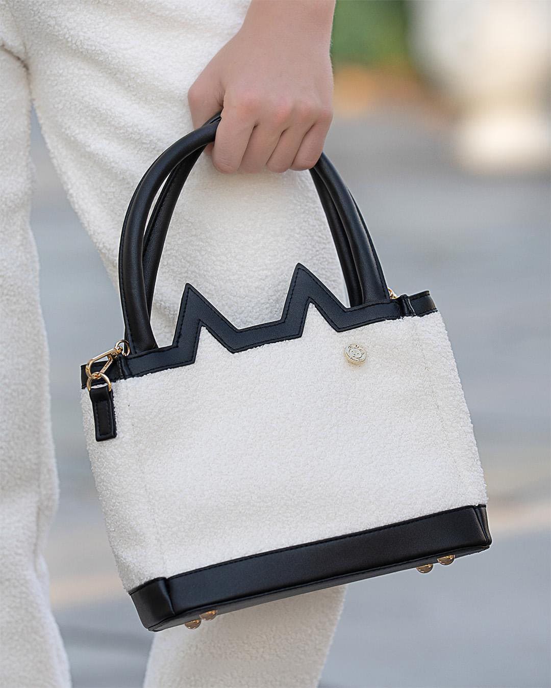 Girl | The Kat Handbag | White x Black