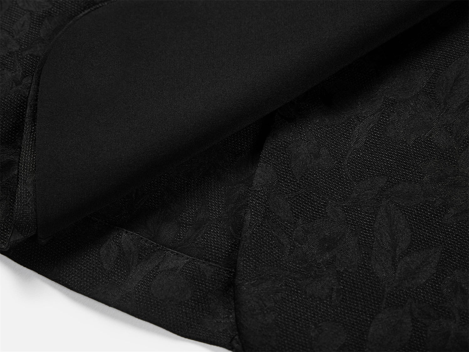Silk Relaxed-Fit Blazer | Black