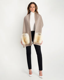 Wool Stole With Golden Island Fox Pockets | Women | Taupe