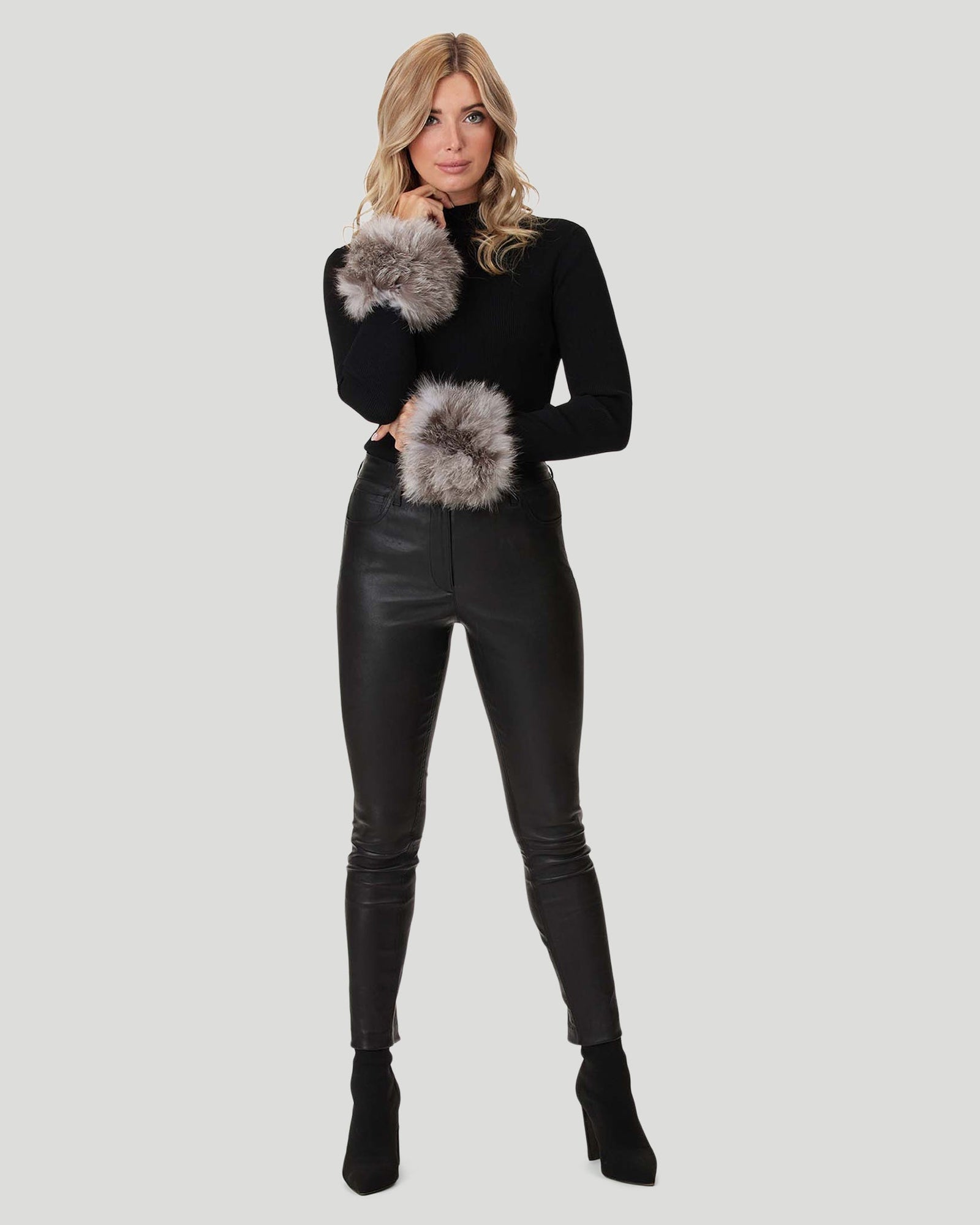 Knit Fox Fur Cuffs | Women | Indigo