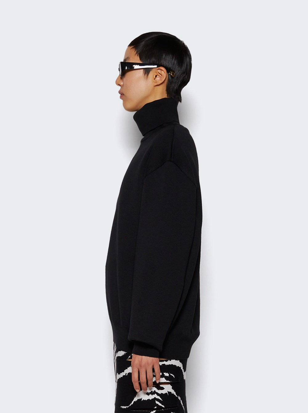 Women | ALAÏA | Oversize Sweater | Black