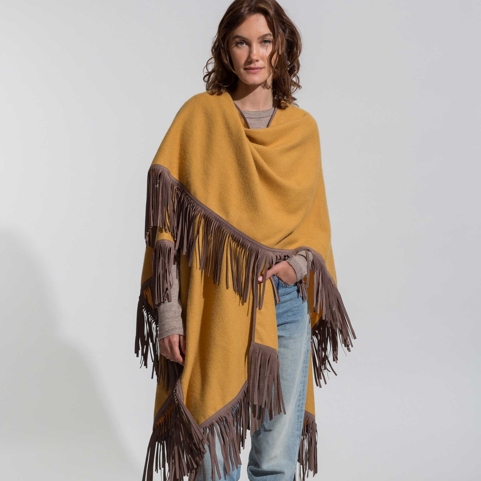 Women | Santa Fe Cape | Ochre