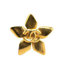 Chanel Pre-Owned CC Star Brooch | Women | Gold