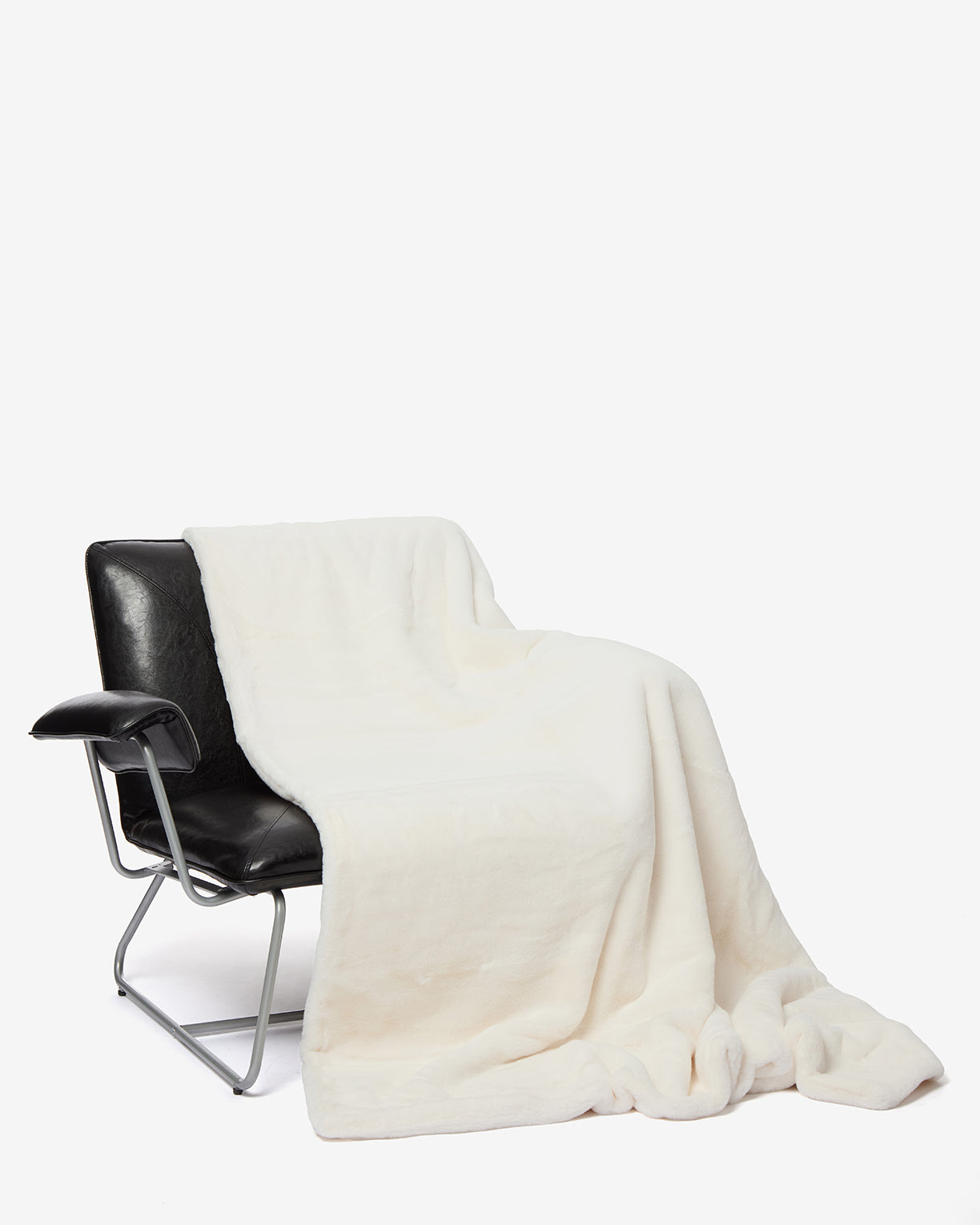Brady Blanket | Ivory