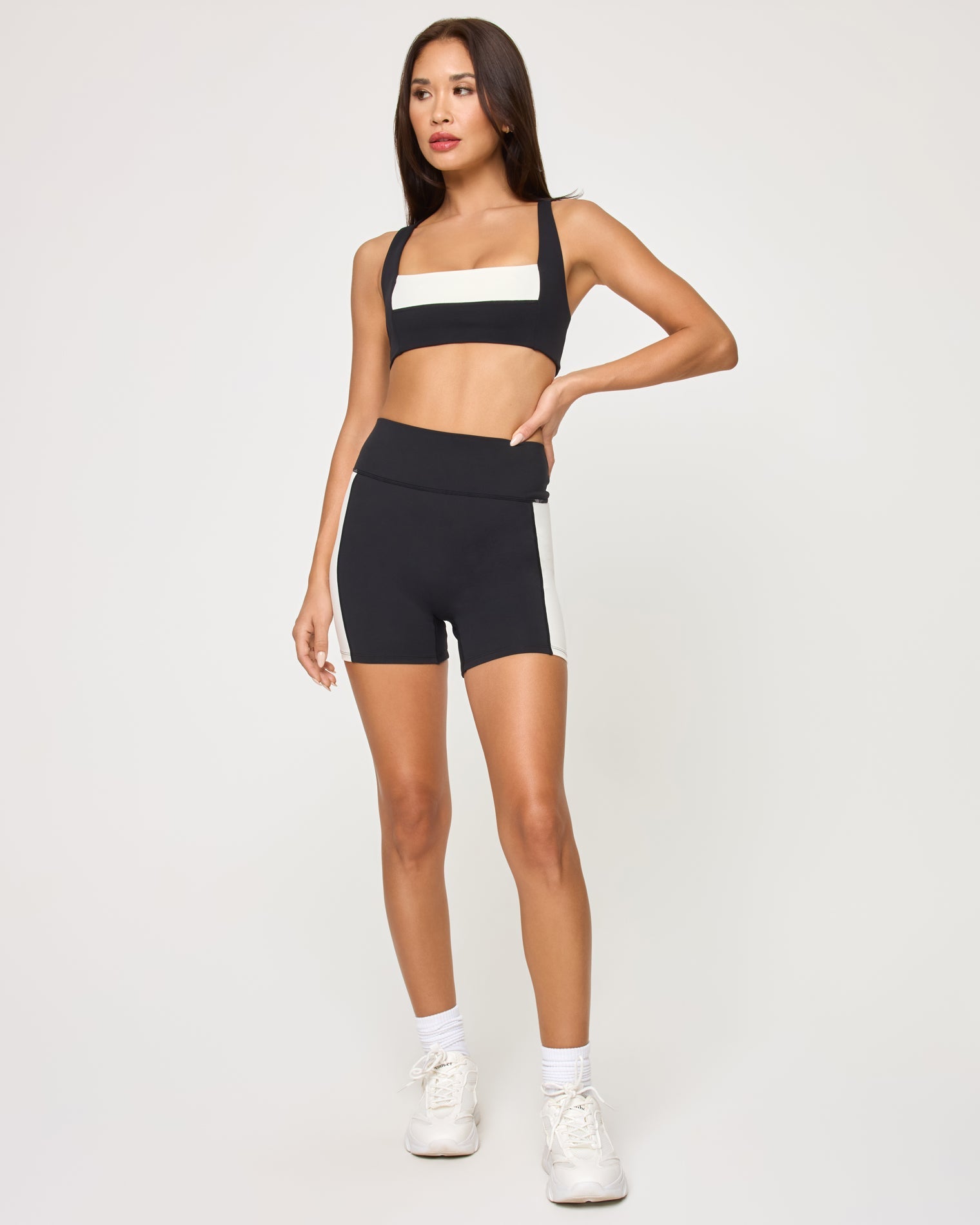 Uppercut Short | Black-Cream