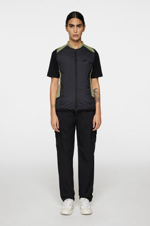 Women | Sanaa Hybrid Vest | Oil Green