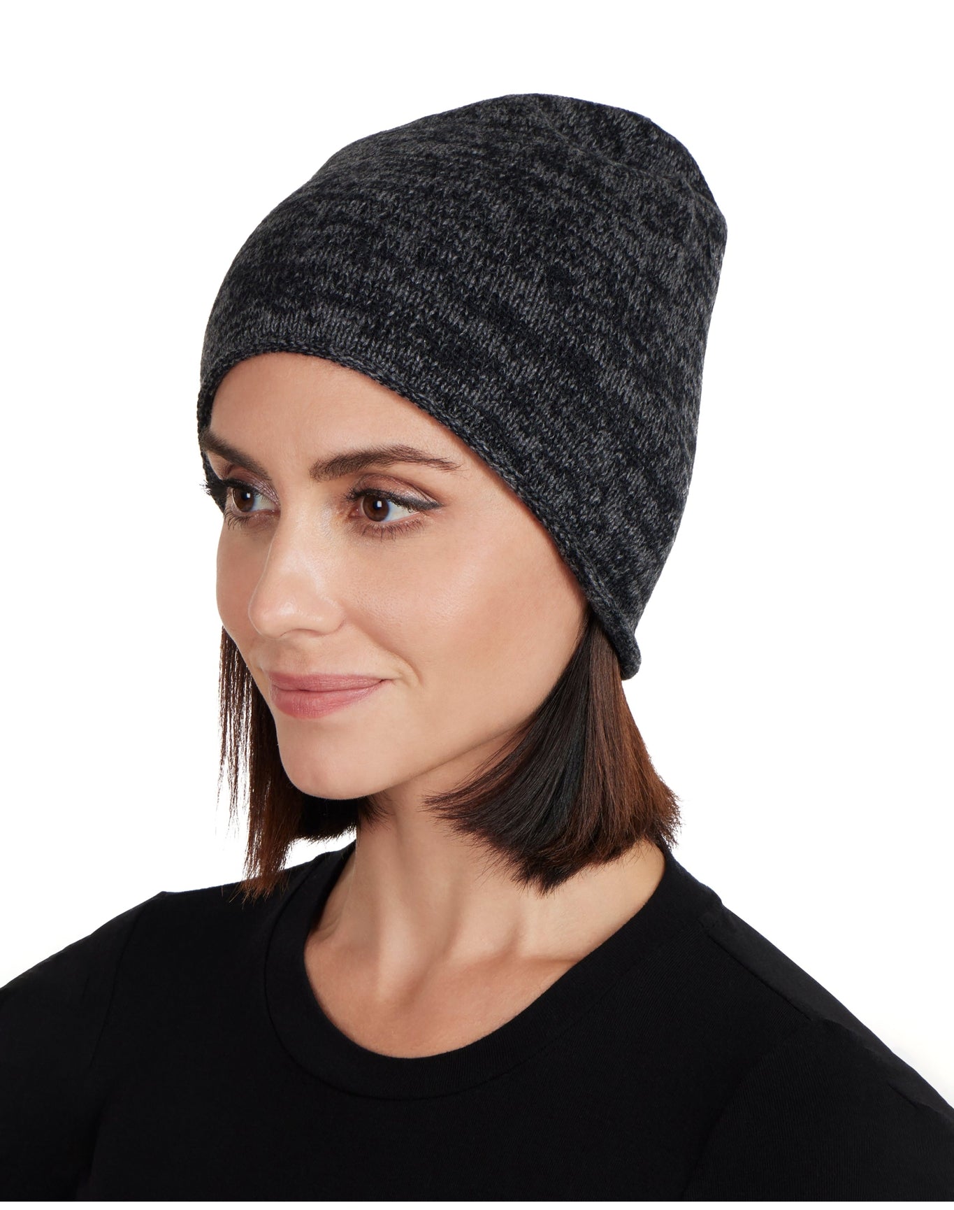 Amicale Cashmere | Women | Cashmere Beanie With Heatset Stones | Black