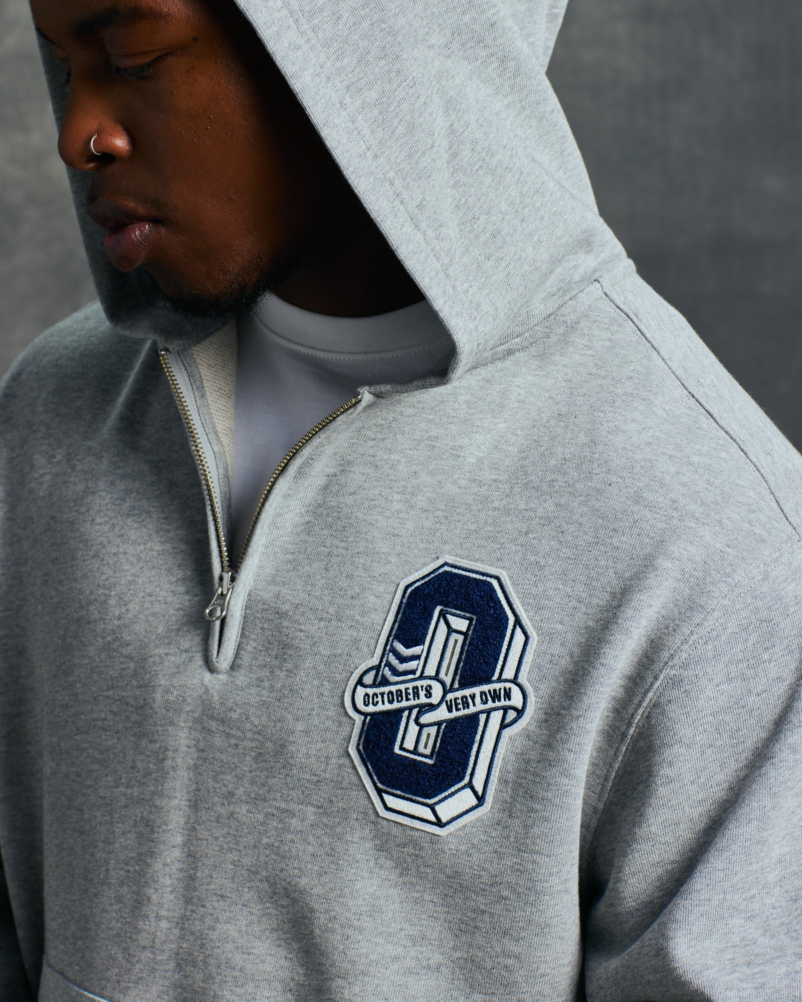 Mens | Varsity O Quarter-Zip Hoodie | Heather Grey