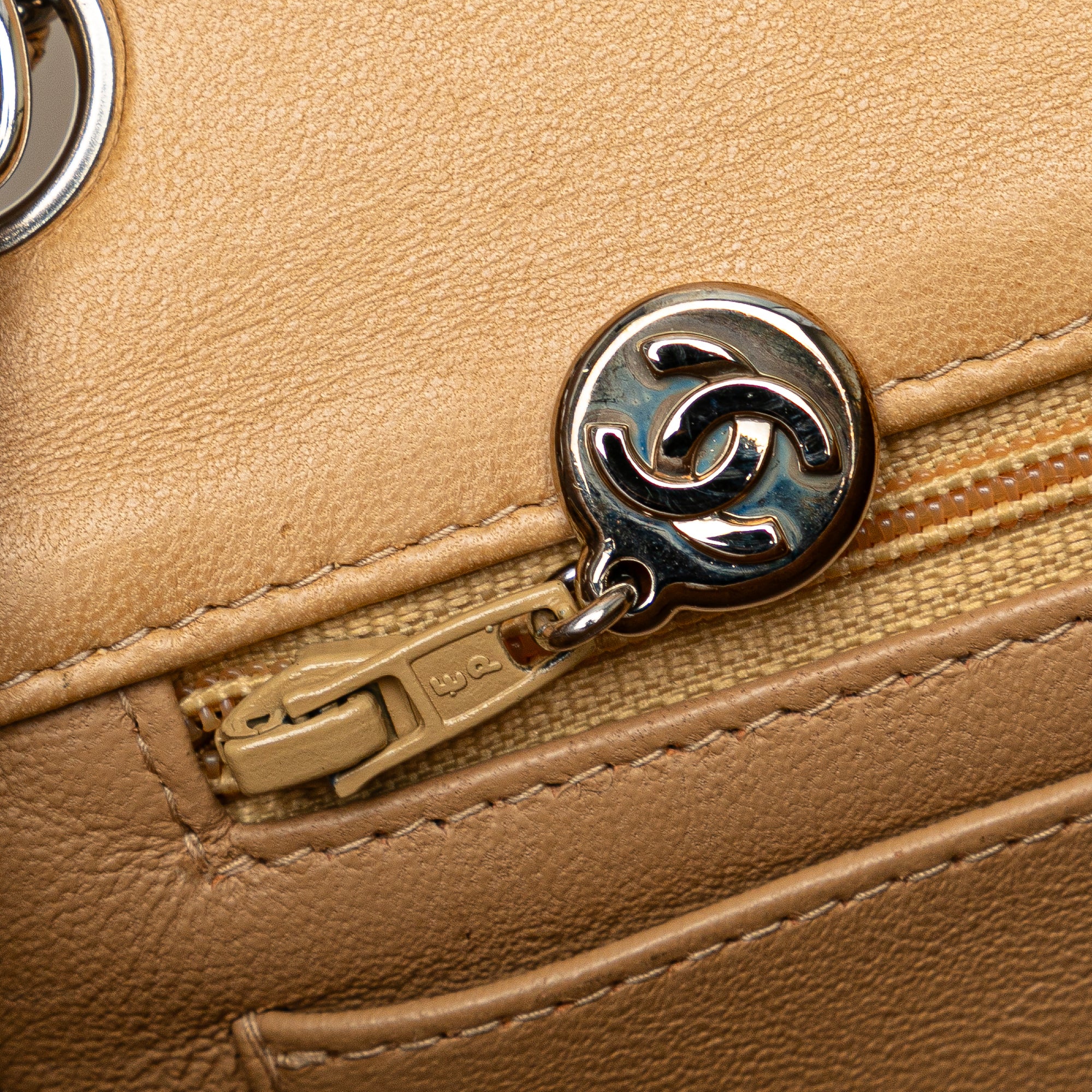 Chanel | Pre-Owned Mini Square Classic Lambskin Single Flap | Brown/Light Brown