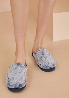 Faux Fur Lounge Slippers - Navy Frost