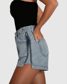 Women | Bring The Heat Denim Shorts | Stonewash