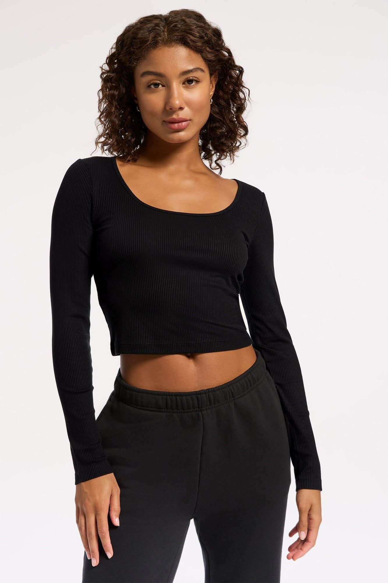 Rivington Ribbed Long Sleeve Scoop Neck Crop Top | Black