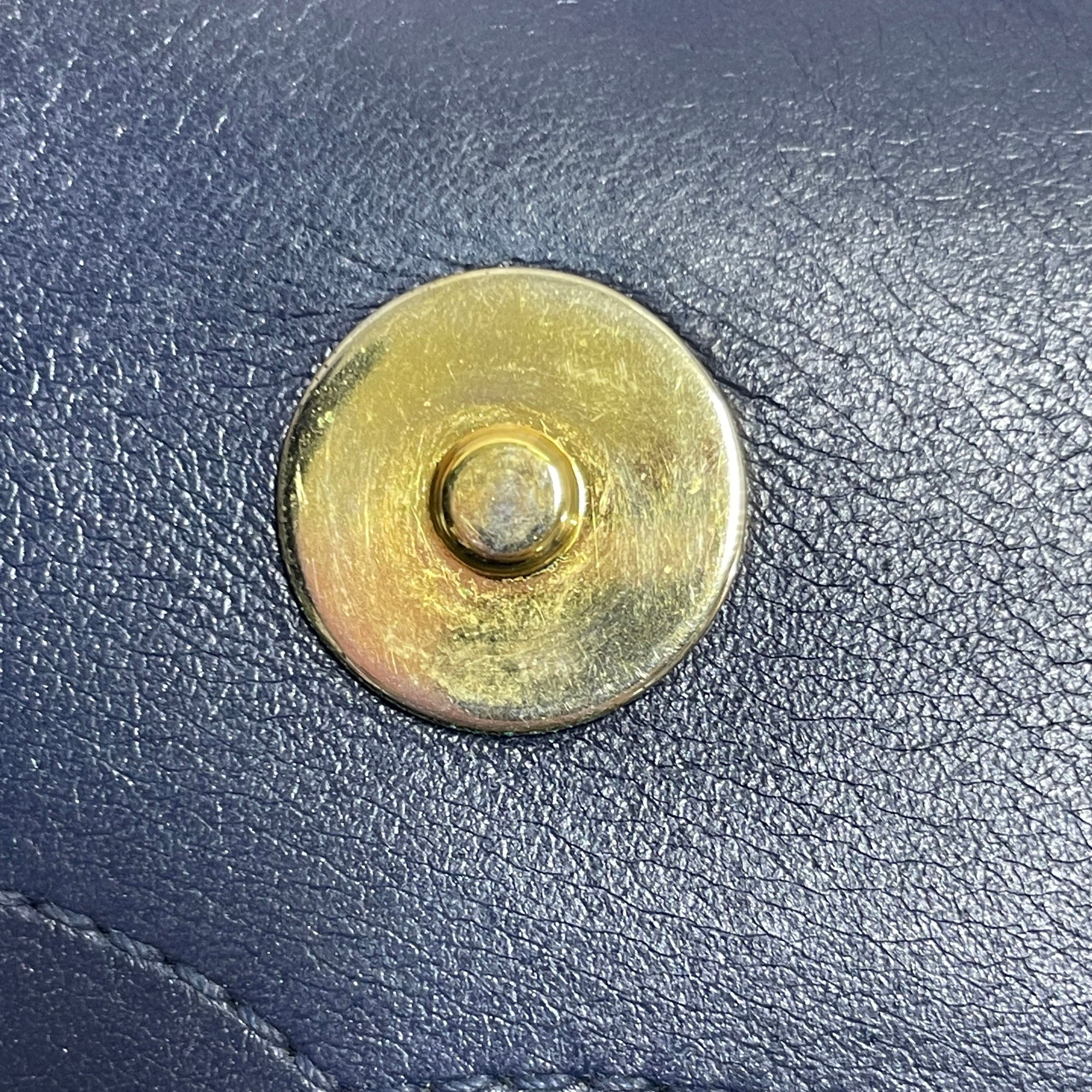 Chanel | Pre-Owned Small Bicolor Caviar CC Filigree Flap | Blue/Navy