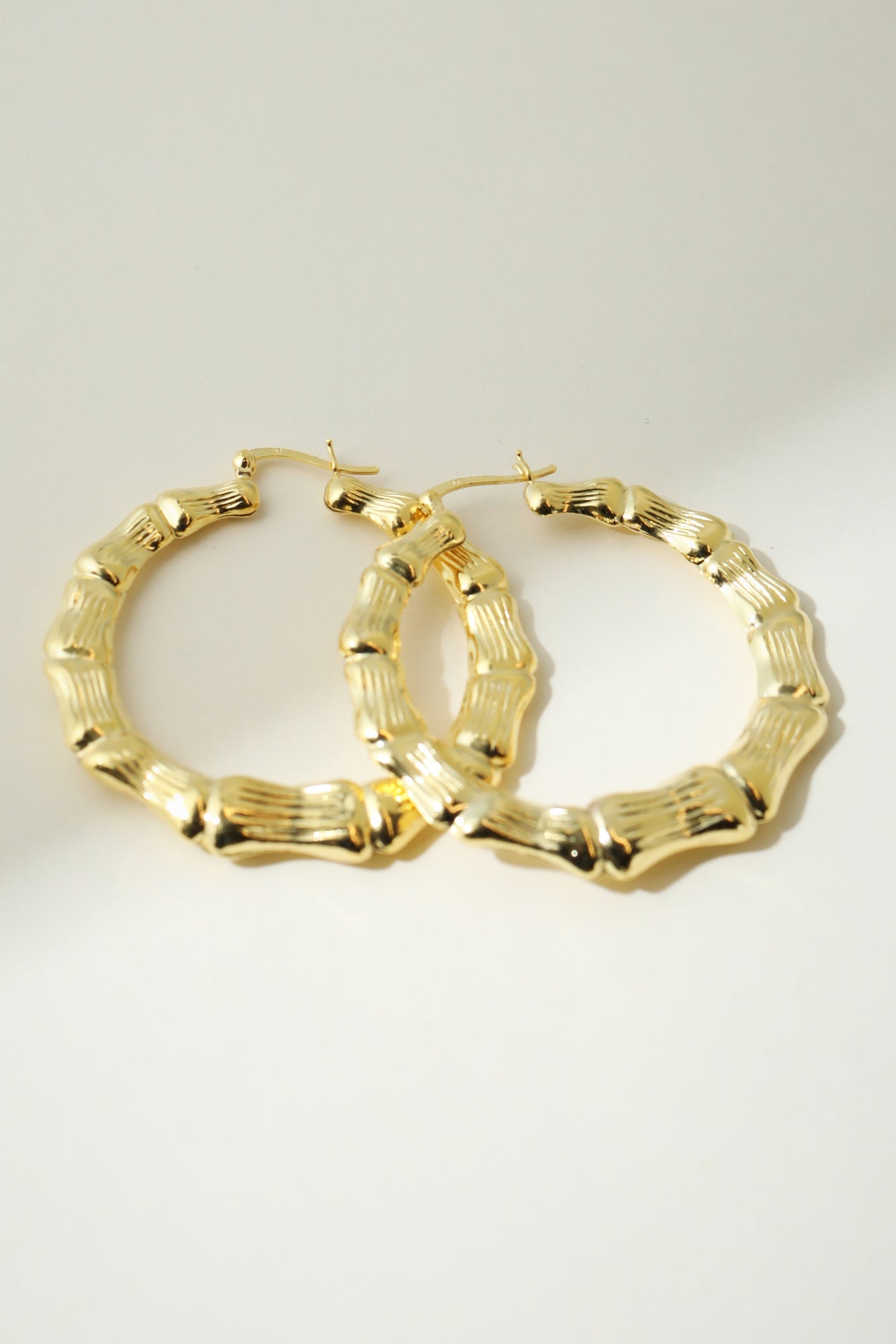 The Bamboo Hoop Earring | Gold