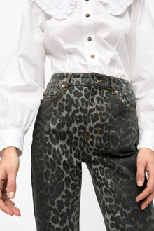 Betzy Jeans in Grey Leopard Print | Gray Pinstripe