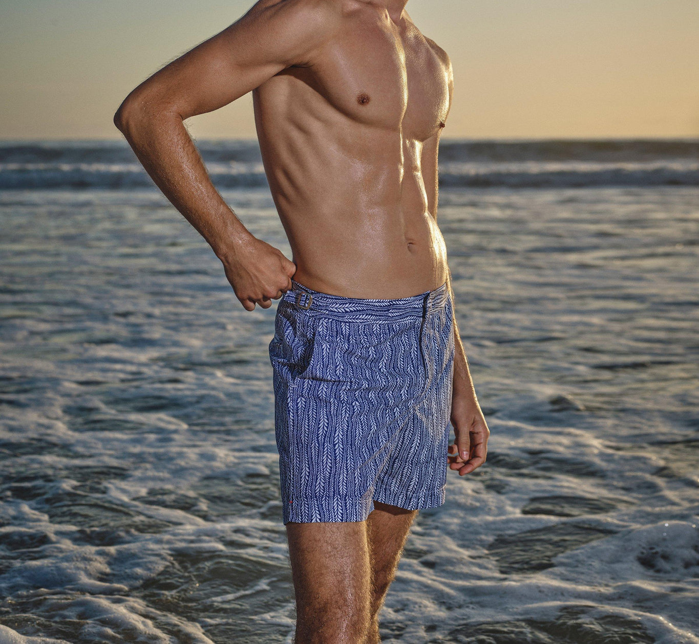 Bulldog Fern Mid-Length Swim Shorts | Lagoon Blue/White