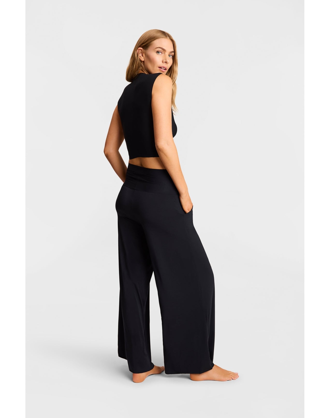 Butter Shell | Black
