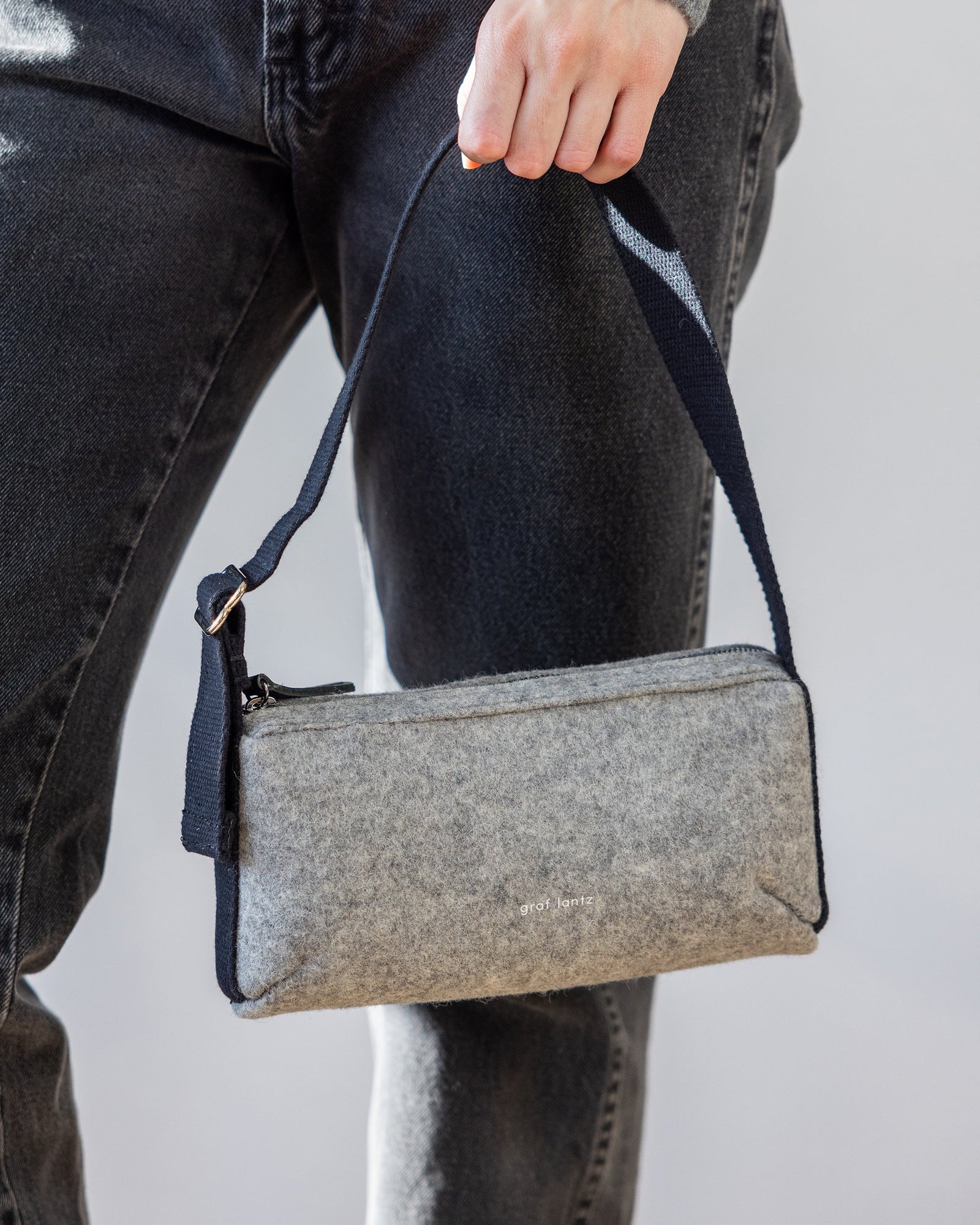 Campus Merino Wool Shoulder Bag | Granite