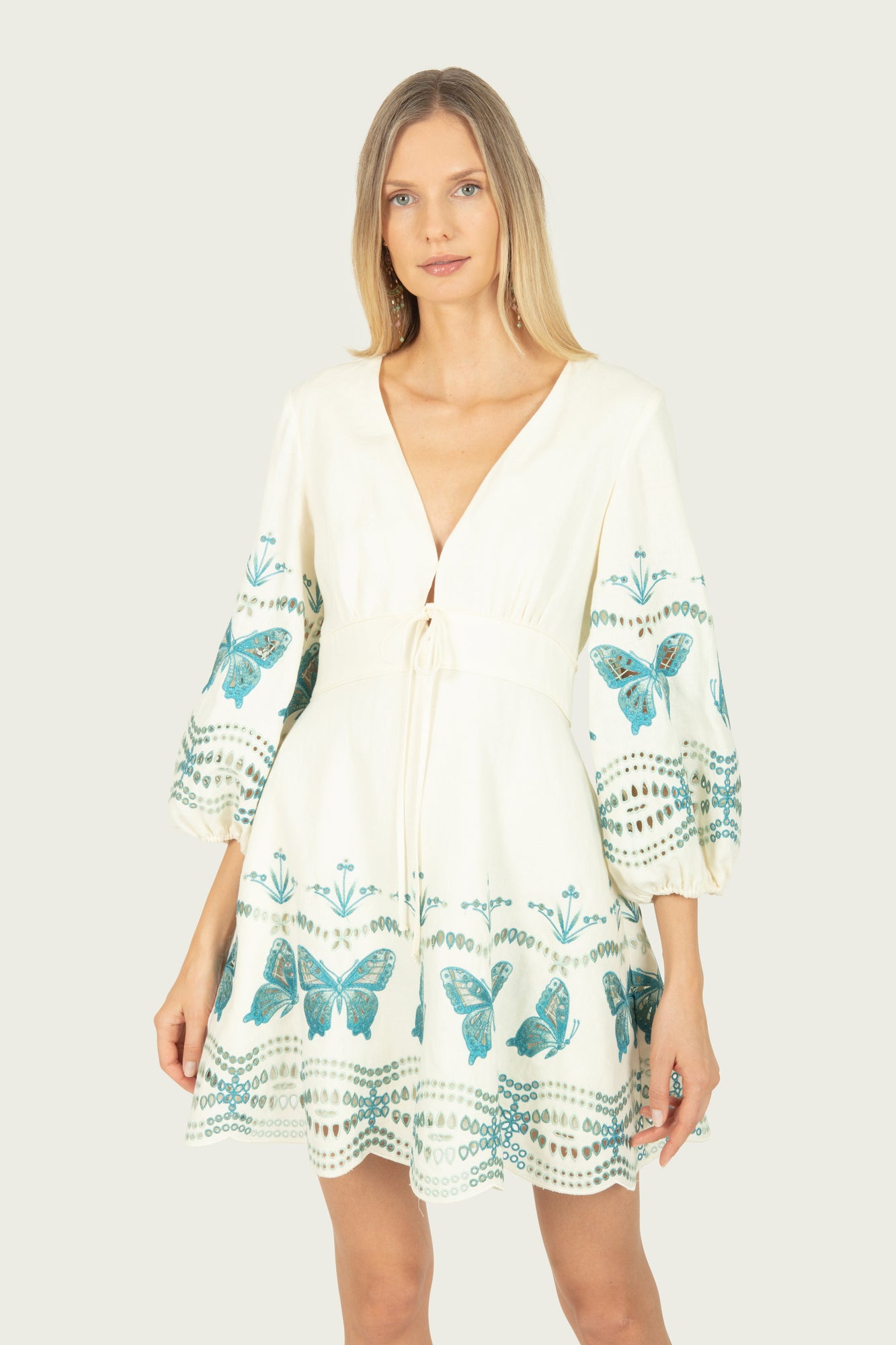 Priscilla Dress | Creme x Multi-Blue Embroidery