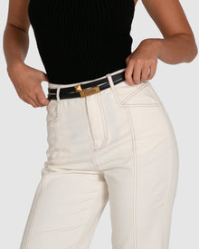 Women | Cleopatra Pyramid Stud Leather Belt | Black