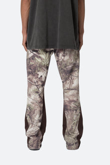 Contrast Bootcut Sweatpants | Hunter Camo