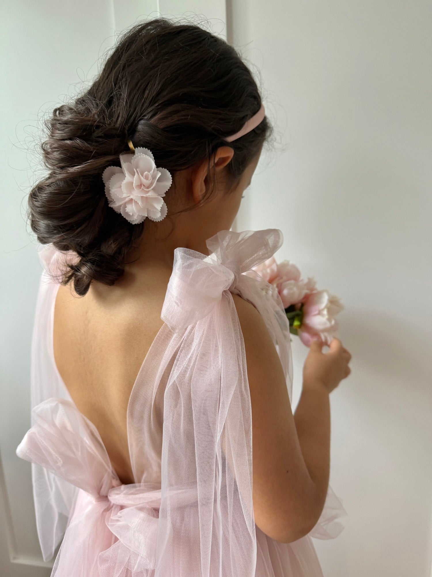 Girl | Cherry Blossom and Hair Clip | White x Pink