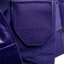 Bottega Veneta Pre-Owned Candy Calfskin Intrecciato Cassette Crossbody | Women | Purple