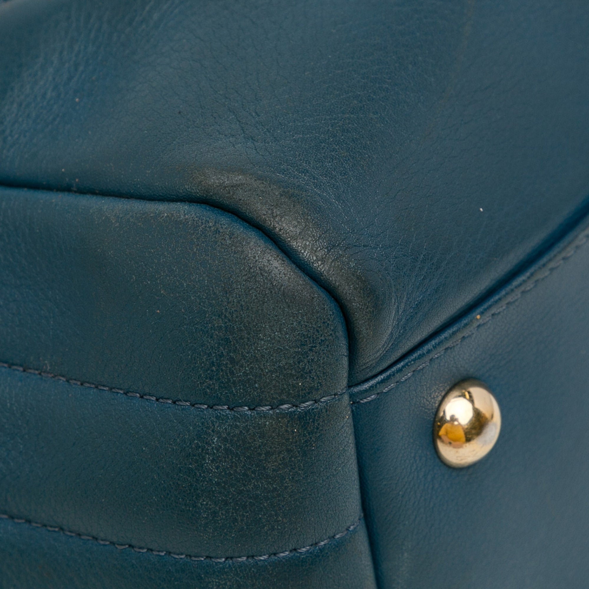 Chanel | Pre-Owned CC Chevron Calfskin Statement Shopping Tote | Blue/Dark BlueBlue/Dark Blue