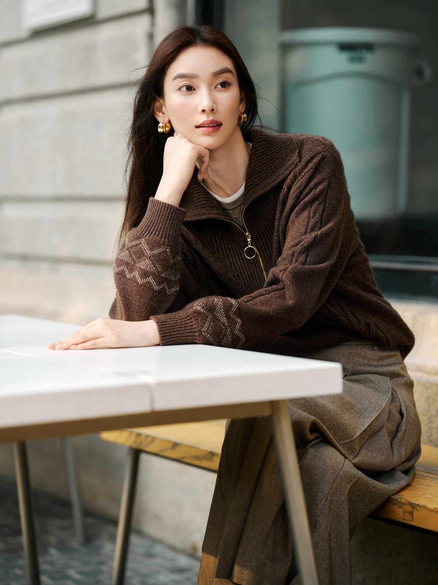 Slub Yarn Round Neck Knit Top | Brown