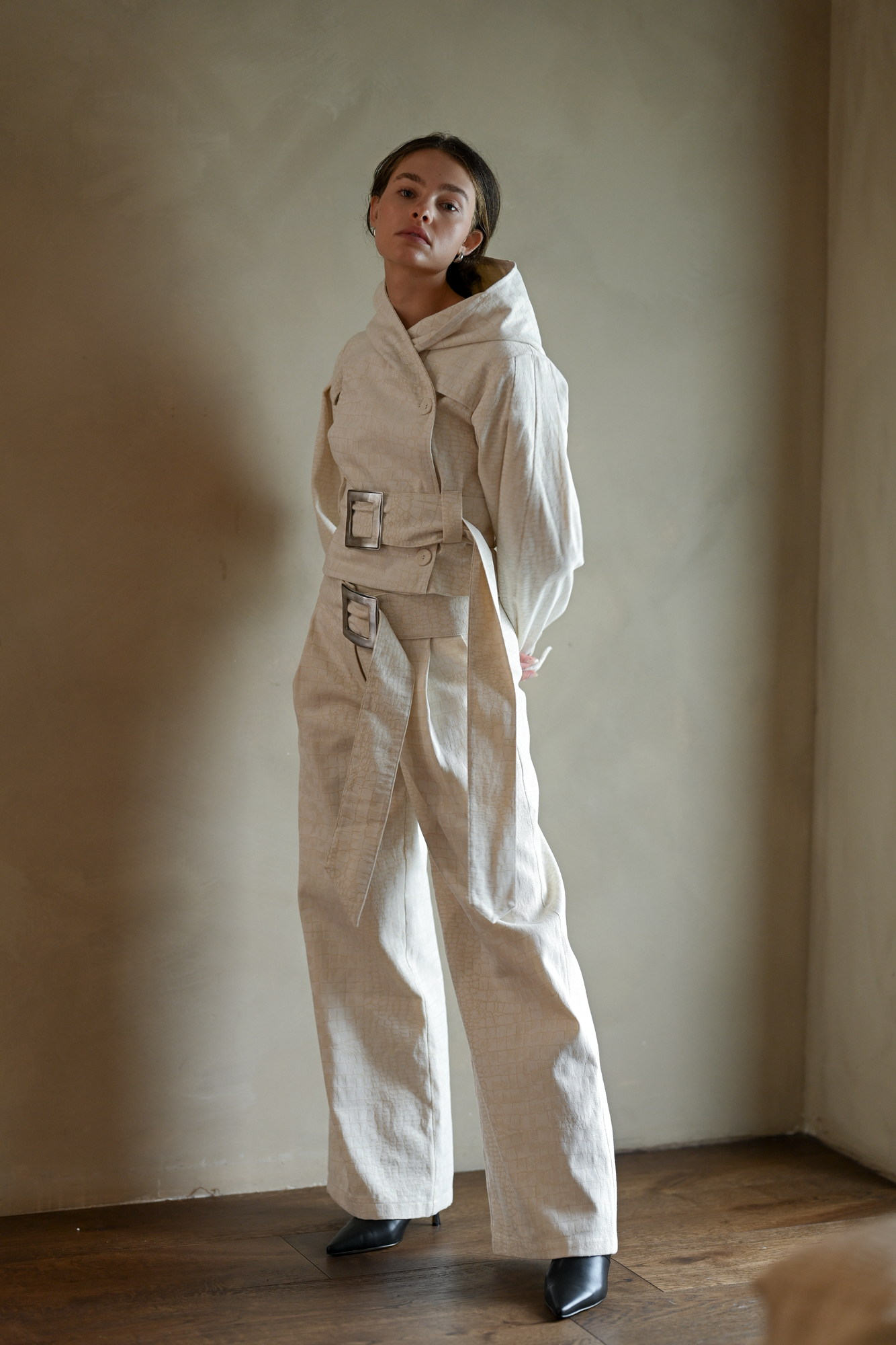 Soli Belted Pant | Snakeskin Jacquard