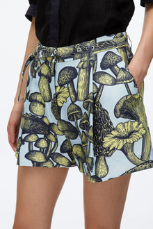 Ethereal Mushroom Single Pleat Short | Sky Blue Multi