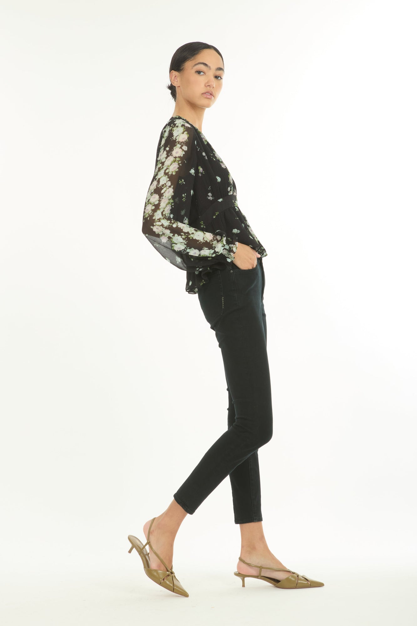 Emerson Blouse | Black Floral Alley