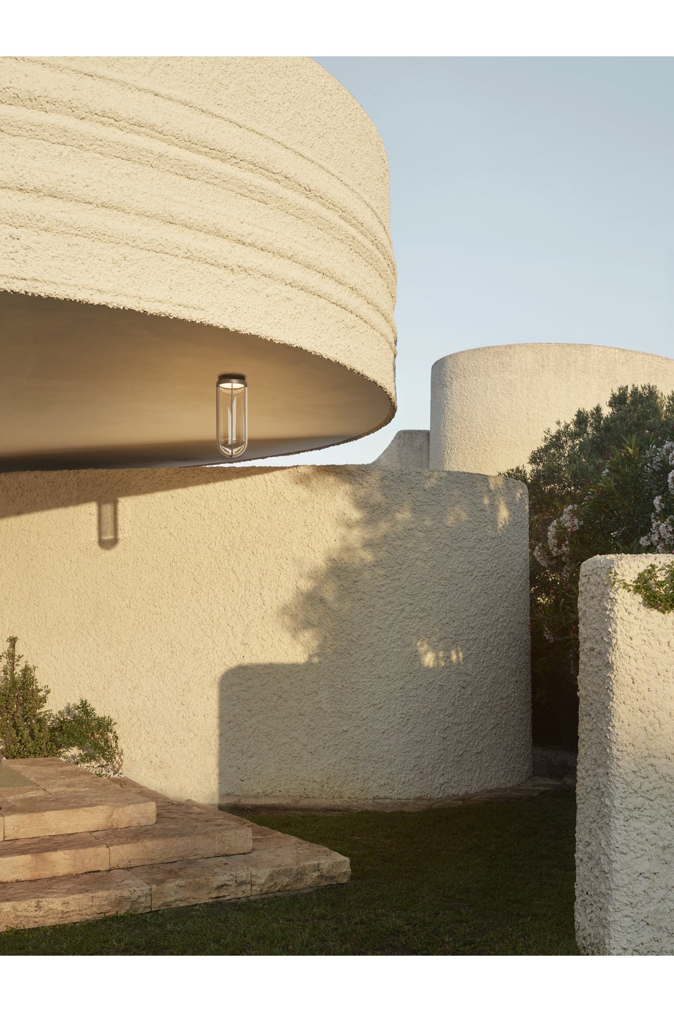 In Vitro Outdoor Ceiling 2700K | Terracotta