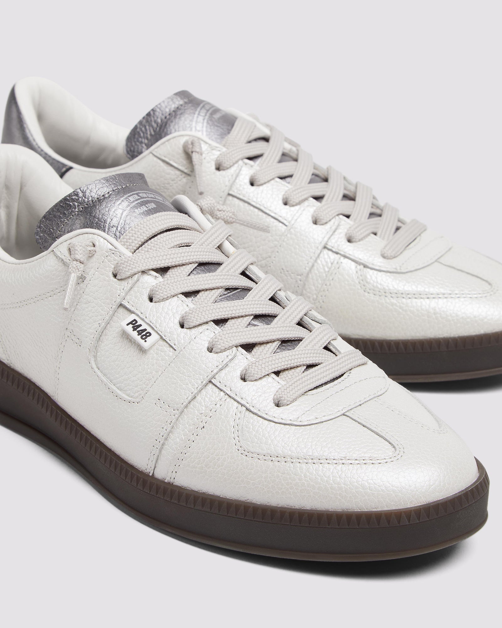 Women | Monza Sneaker | Metal/White