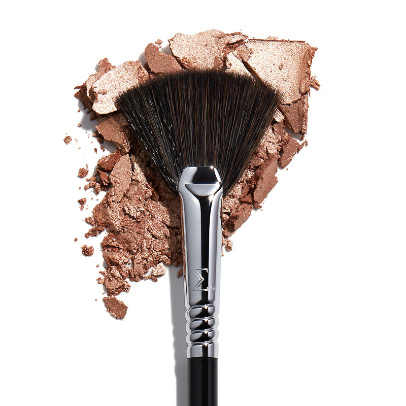Strobing Fan Brush | F42