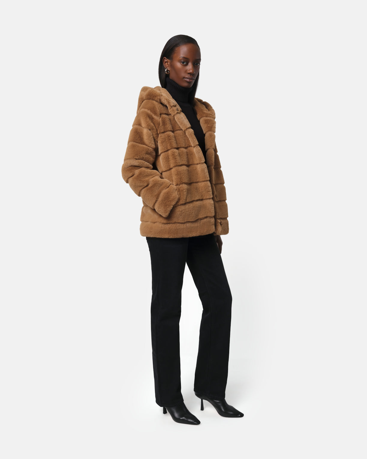Women | Goldy Coat | Camel