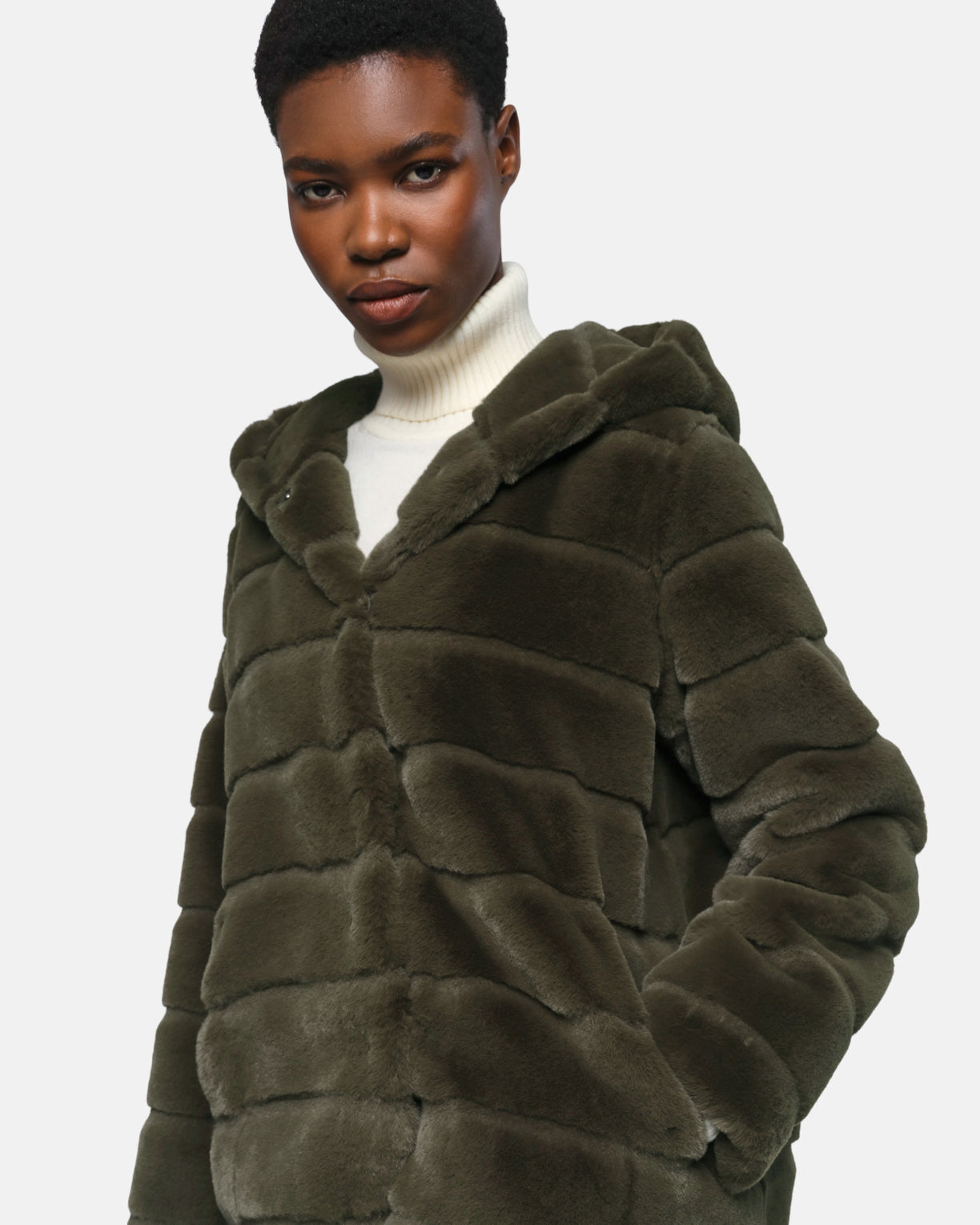 Women | Goldy Coat | Juniper