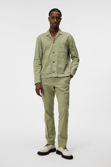 Men | Errol Linen workwear overshirt | Oil Green