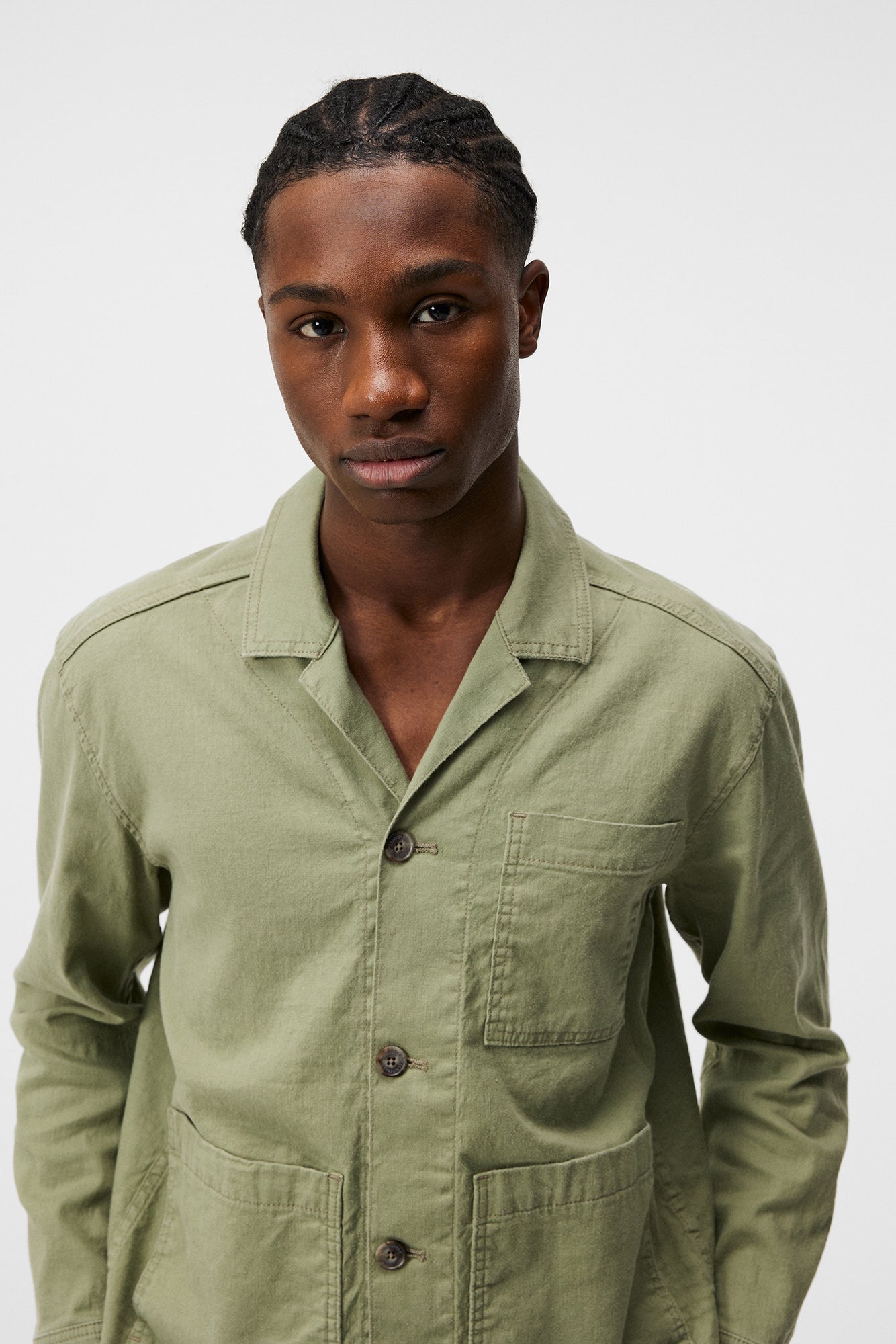 Men | Errol Linen workwear overshirt | Oil Green
