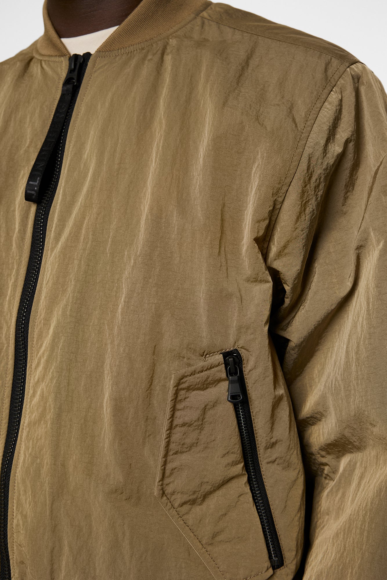 Men | Bradfield Crinkle Bomber Jkt | Batique Khaki