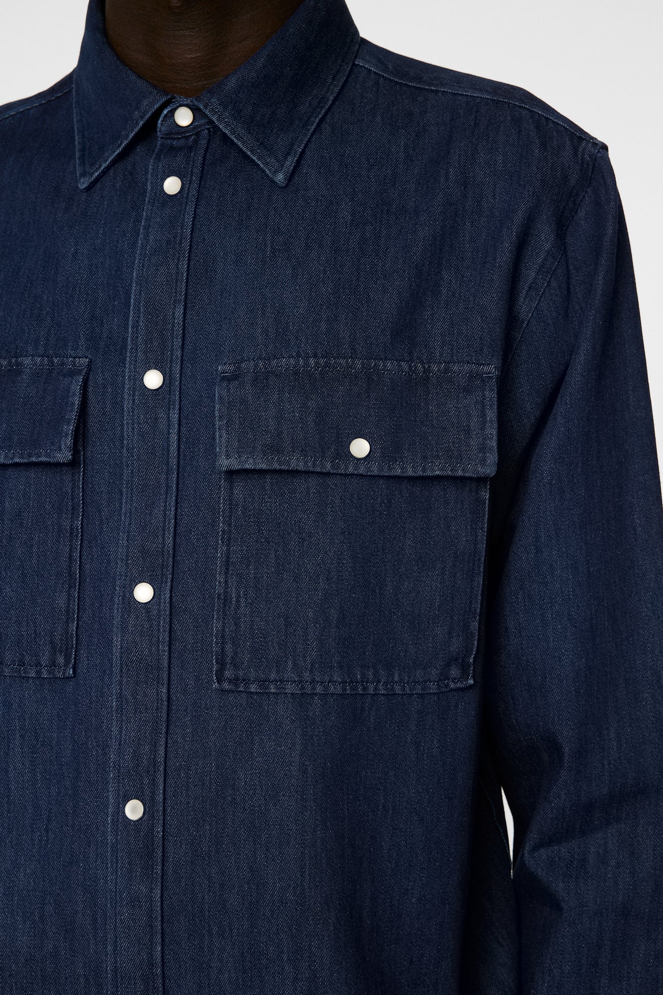 Men | Finnigan Denim Shirt | JL Navy