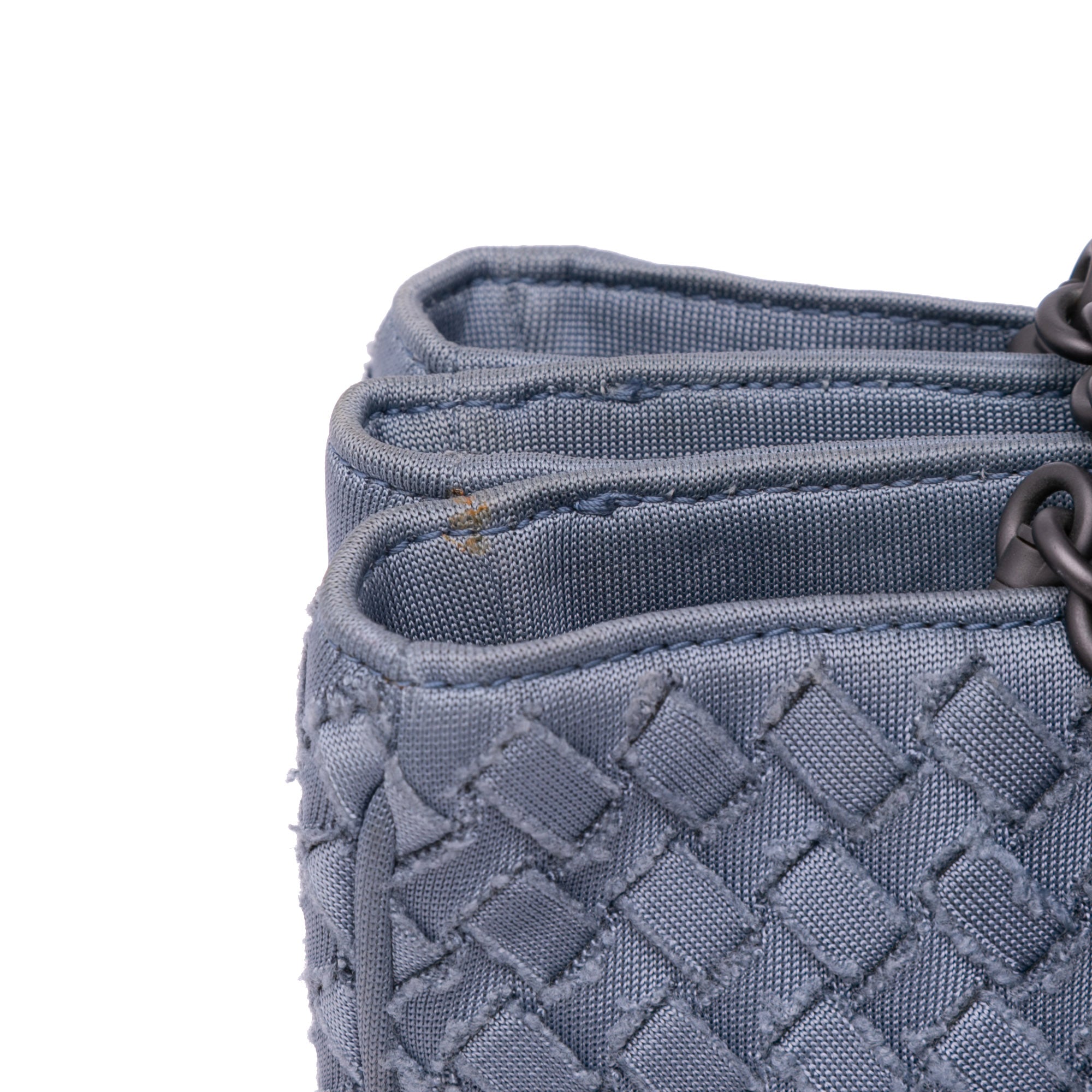 Bottega Veneta | Pre-Owned Canvas Intrecciato Buckle Flap Handbag | Blue/Denim