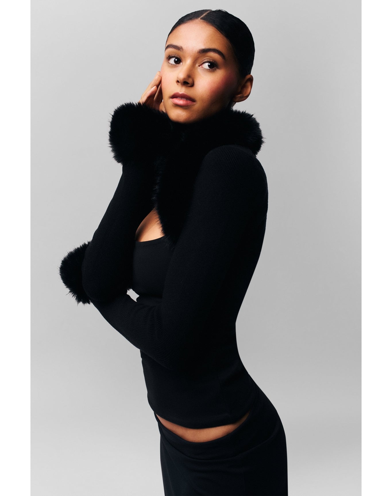Faux Fur Knit Bolero | Black