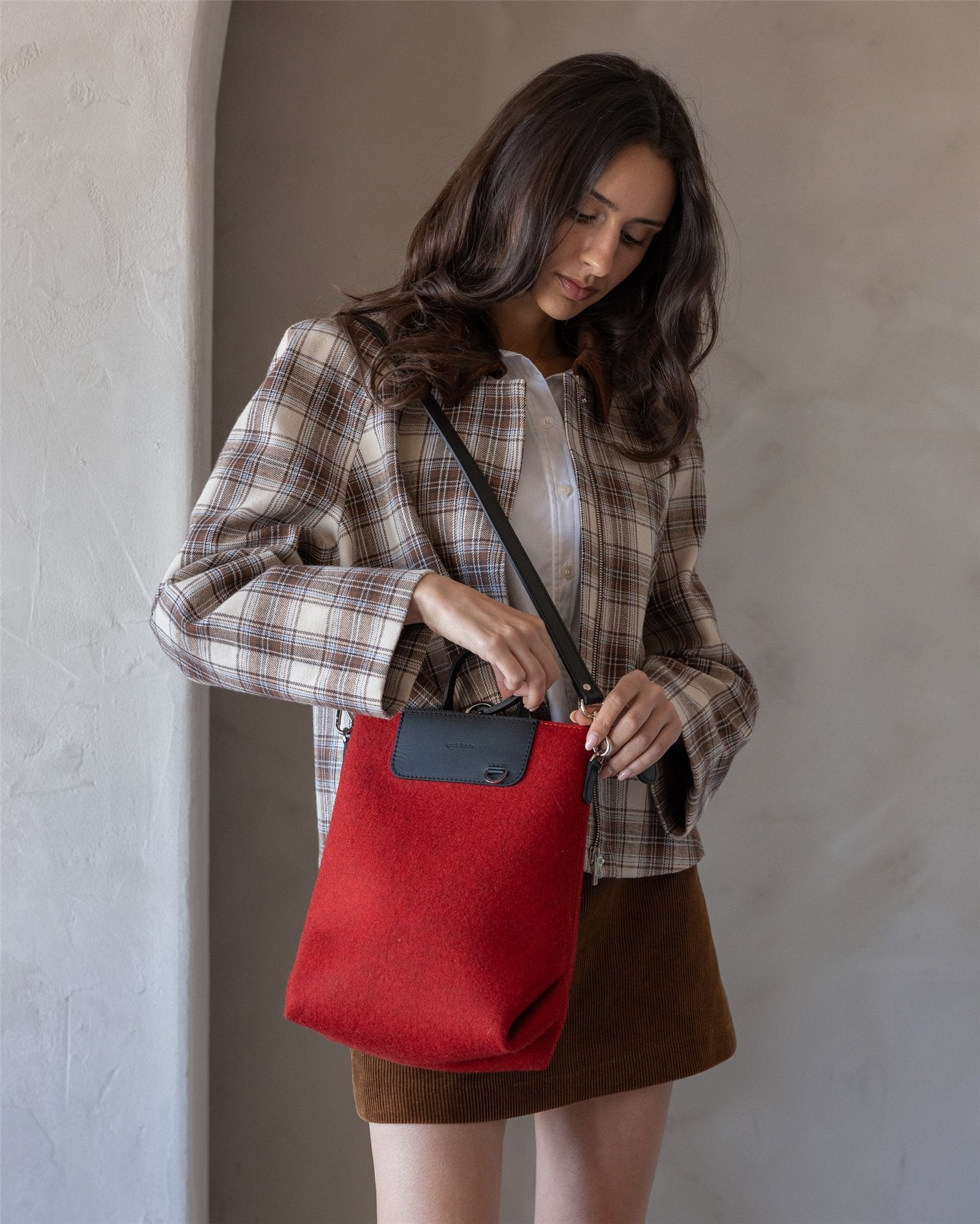 Bedford Merino Wool Midi Backpack | Cherry