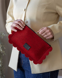 Deco Edge Merino Wool Pouch | Cherry