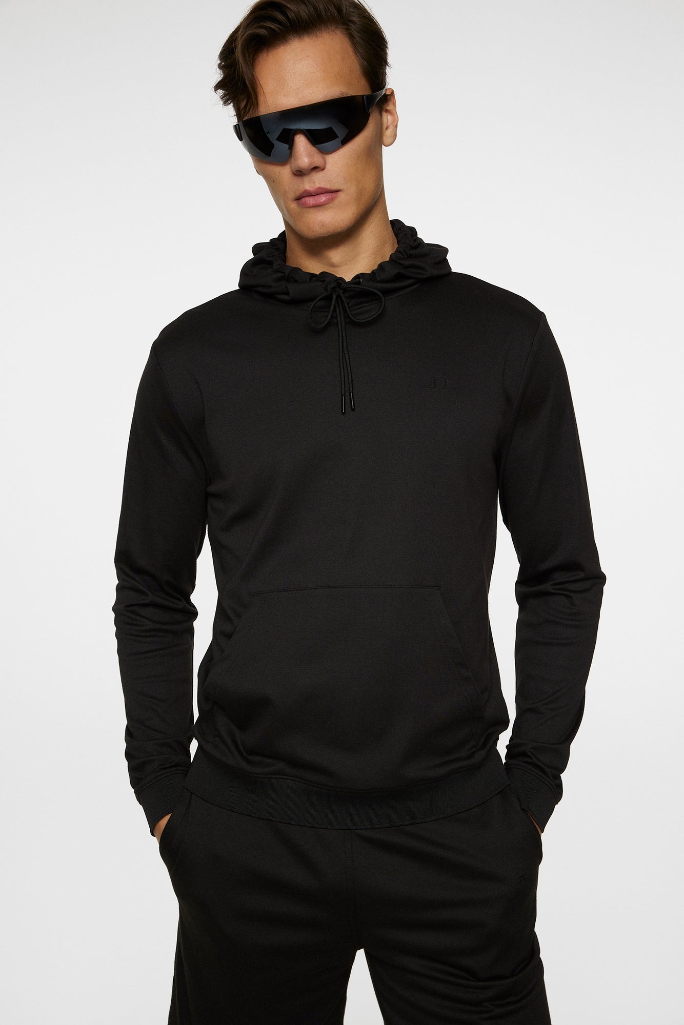 Men | Roland Hood | Black