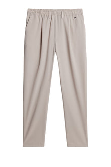 Harris Pant in Moonbeam by J.Lindeberg