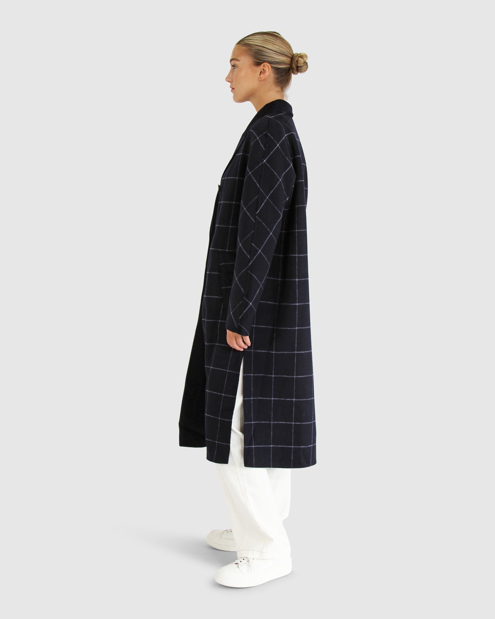 Women | Guestlist Wool Blend Oversized Double Breasted Coat | Navy Plaid